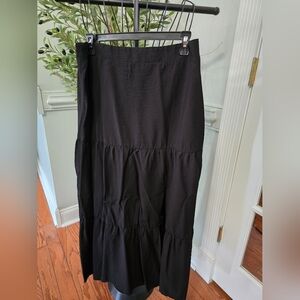 Elegant Black Women's Skirt